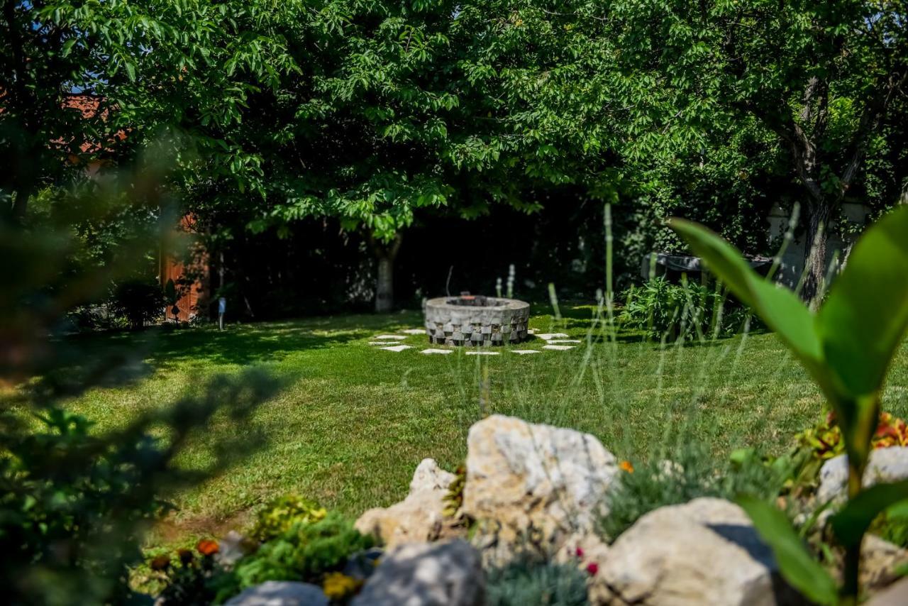 Balatonfüred Apartmanház Exterior foto